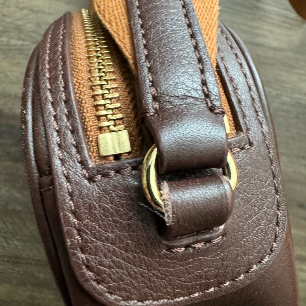 New! Natural leather. Brown Leather Crossbody Bag - Picture 3 of 9